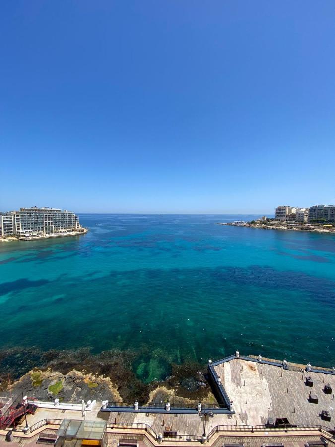 F2 - Lovely Two Bedrooms Flat Sea View, St Julians St. Julian's Exteriör bild